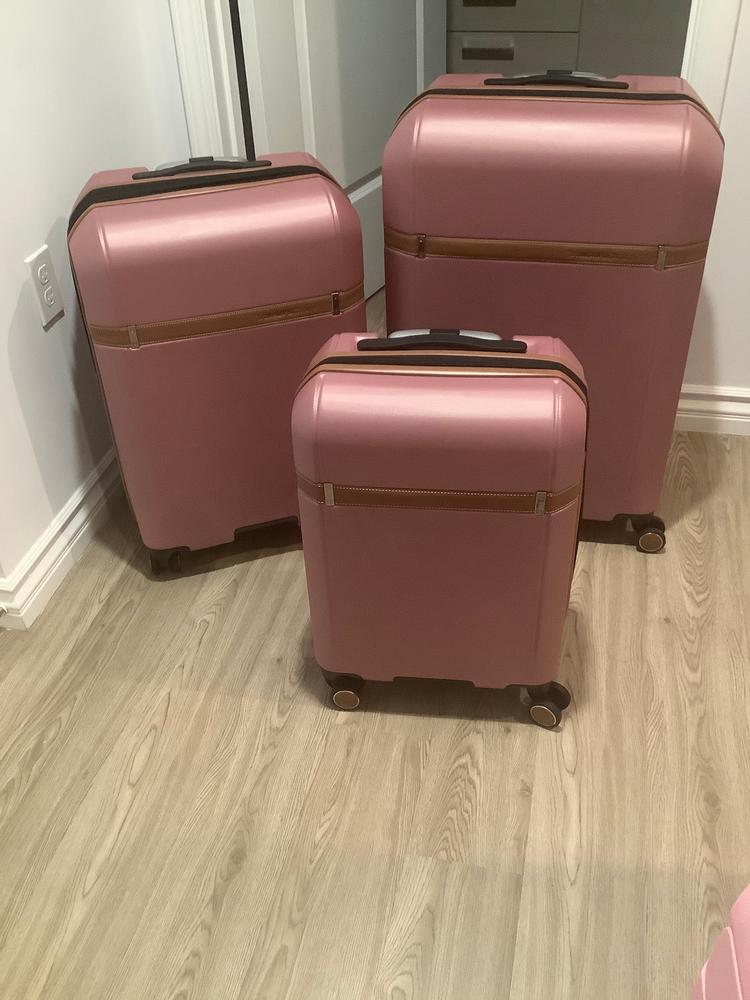 Candlewood 3 Piece Spinner Set - Customer Photo From Neptune